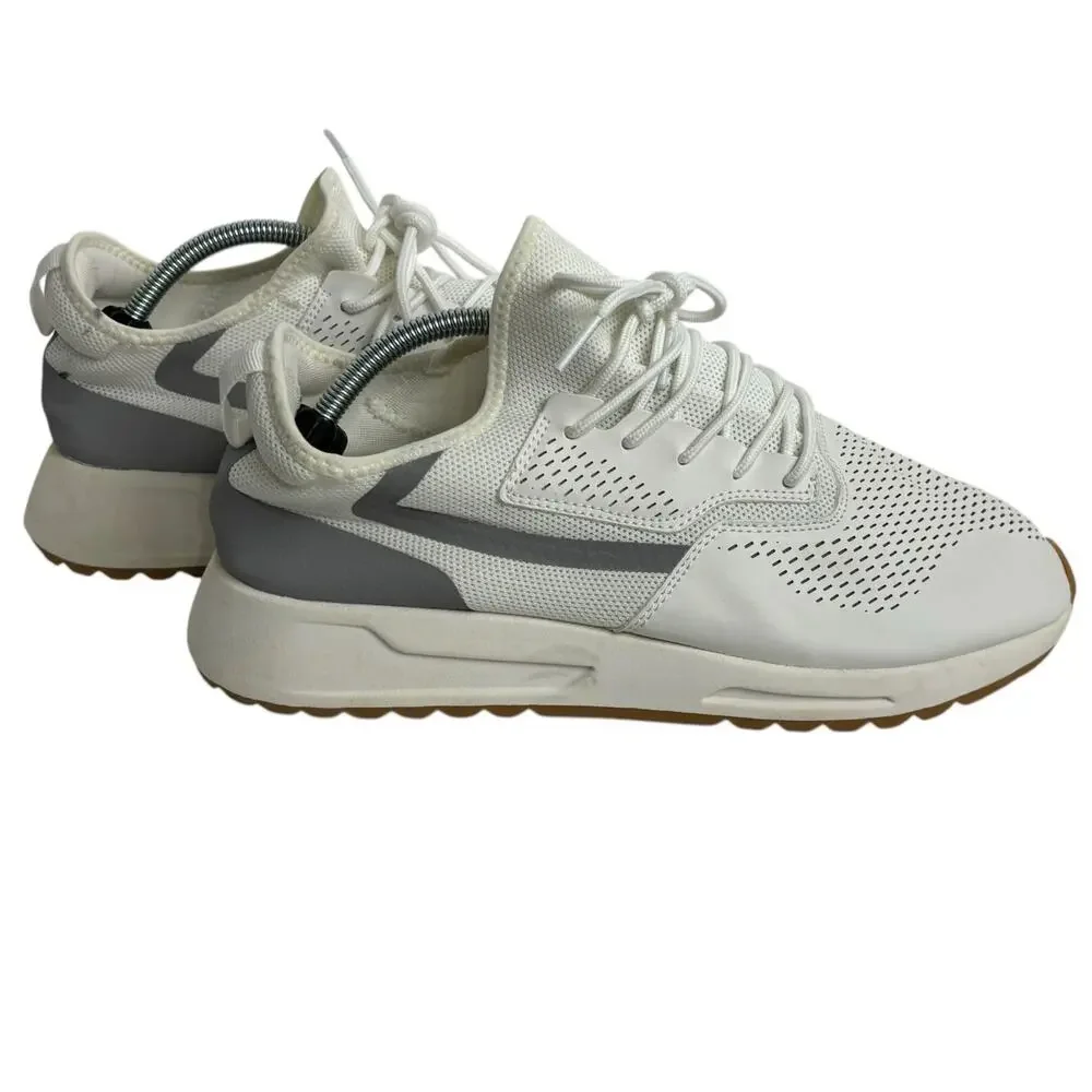 Zara Men's Classic White Sneakers with Gray Detail EU Size 44, US Size 11